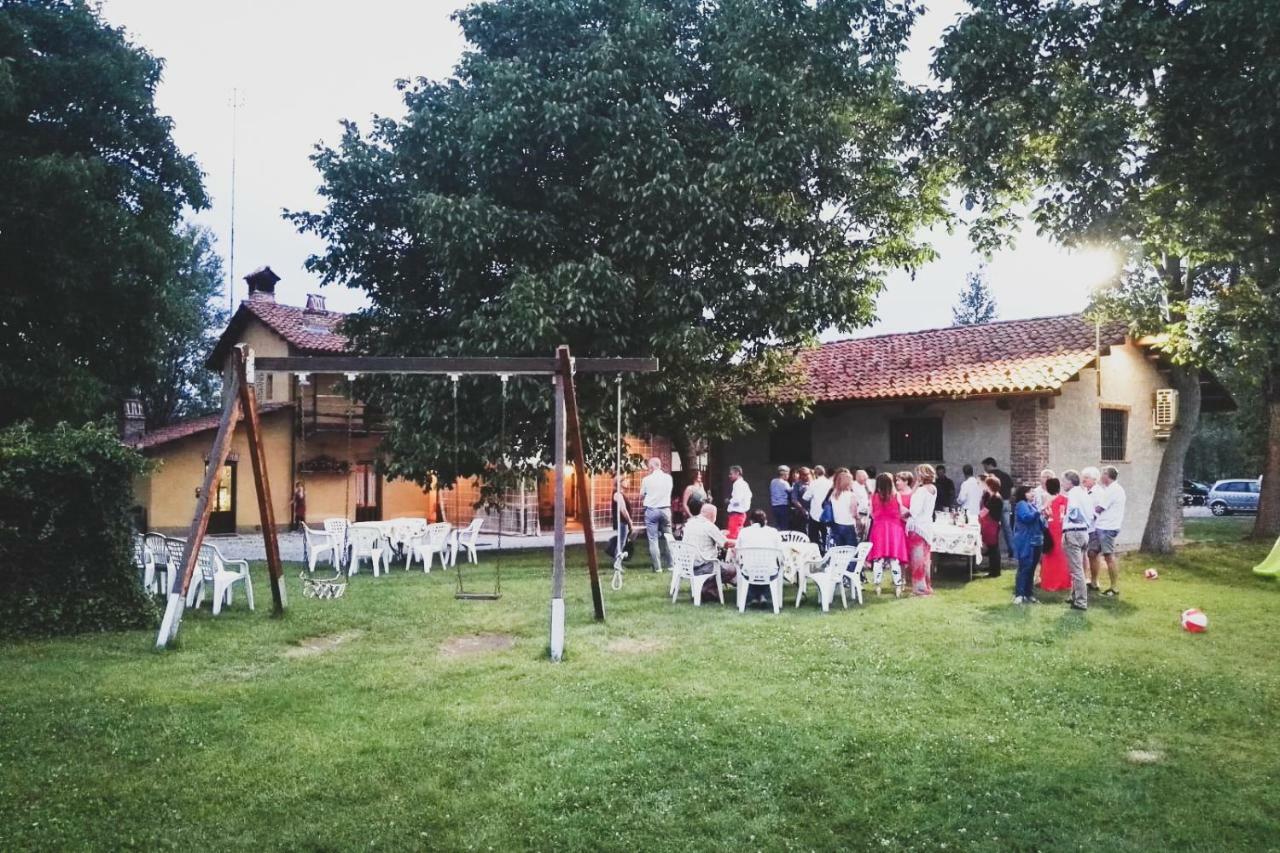 Agriturismo Fiori Di Zucca Fossano Bagian luar foto