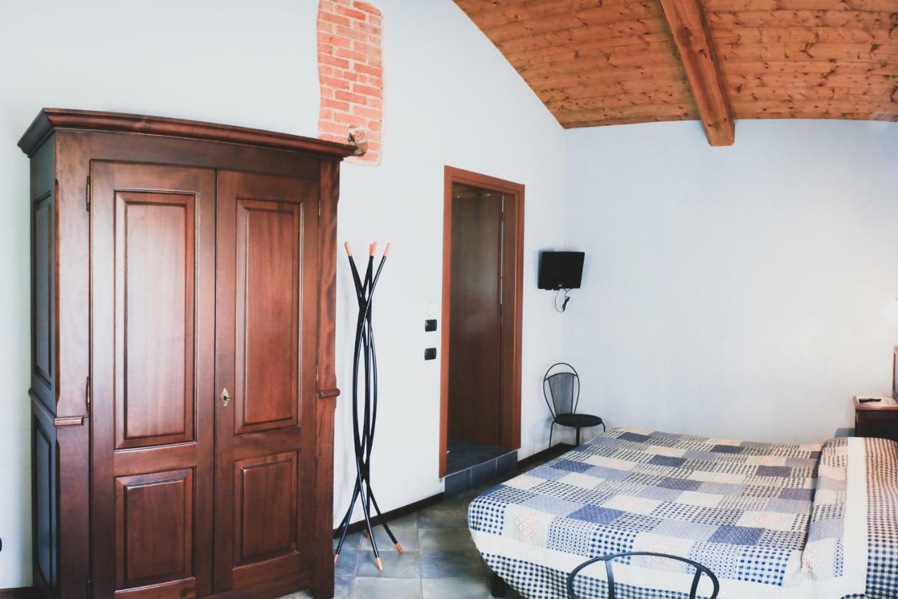 Agriturismo Fiori Di Zucca Fossano Bagian luar foto